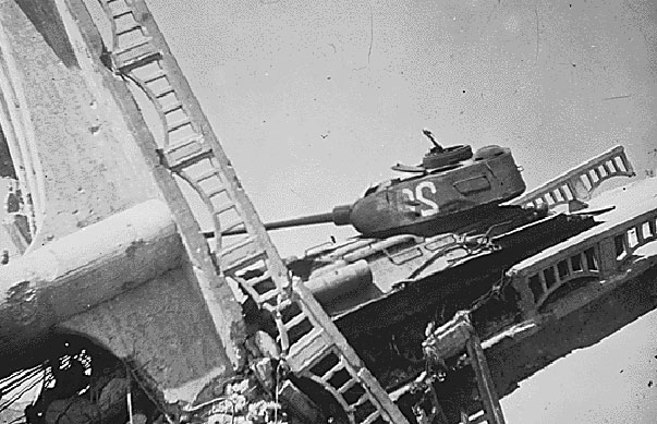 Destroyed Chinese T-34/85