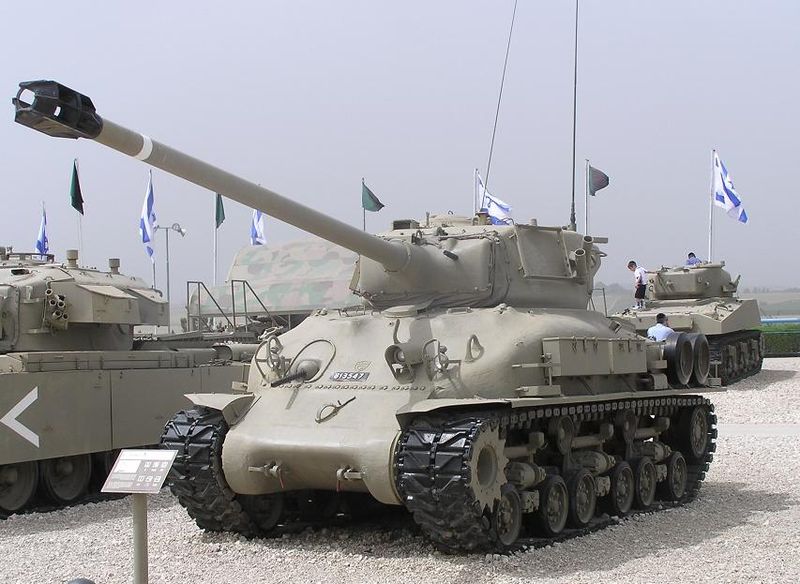 File:Armored Corps Musem Latrun long barrel.jpg - Wikimedia Commons