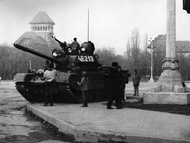 TR-85 in the Romanian Revolution
