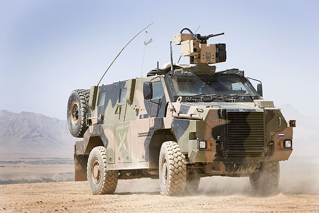 Dutch_Bushmaster_with_remote_turret_2008.jpg