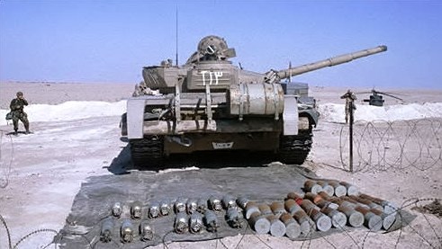 Abandoned T-72M1/Asad Babil in Iraq, 2003