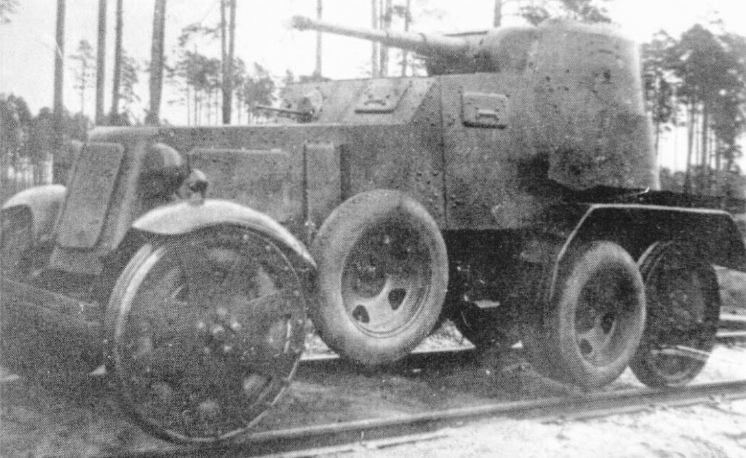 A BA-10 ZhD - notice how the wheels fit onto the rail tracks