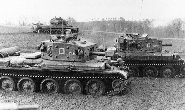 two Cromwell CS tanks