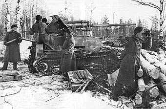 Another ZiS-30 being operated by its crew, possibly during an ambush attack.