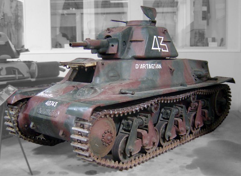 File:1937 47mm Canon SA 37 anti tank, Musée des Blindés, France