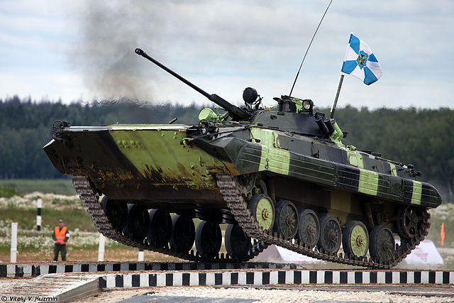 Ukrainian BMP-2 Tank Bihatlon, 2014