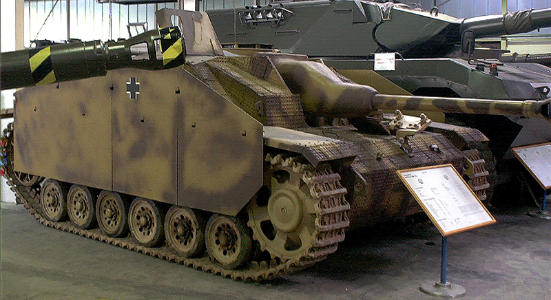 StuG III with Saukopf, Zimmerit and Schurzen