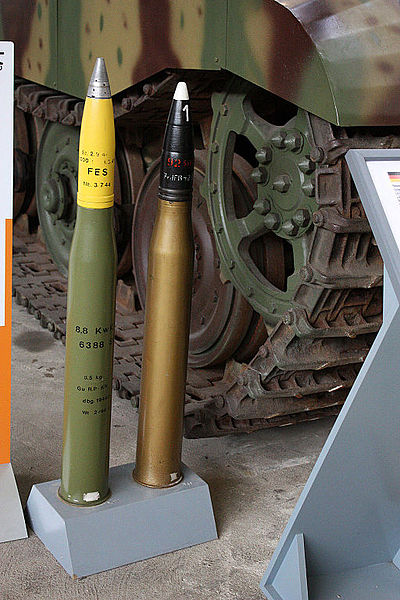 King Tiger 88 mm ammunition in Munster