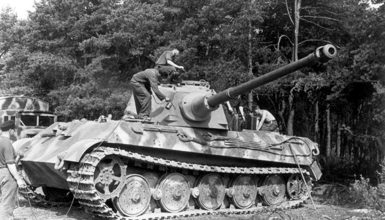 Tiger II Ausf.B in France, 1944