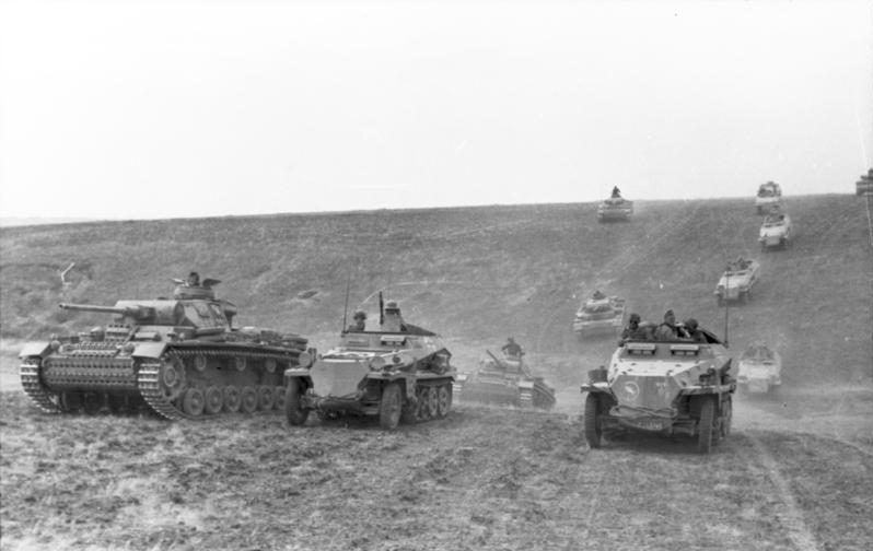 Sd.Kfz.250 and Sd.Kfz.251 from the XXIIIrd Panzerdivision