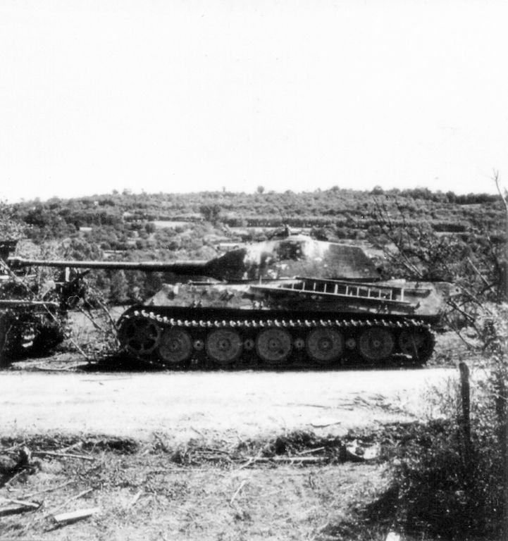 Tiger II near Vimoutiers, Normandy, 1944